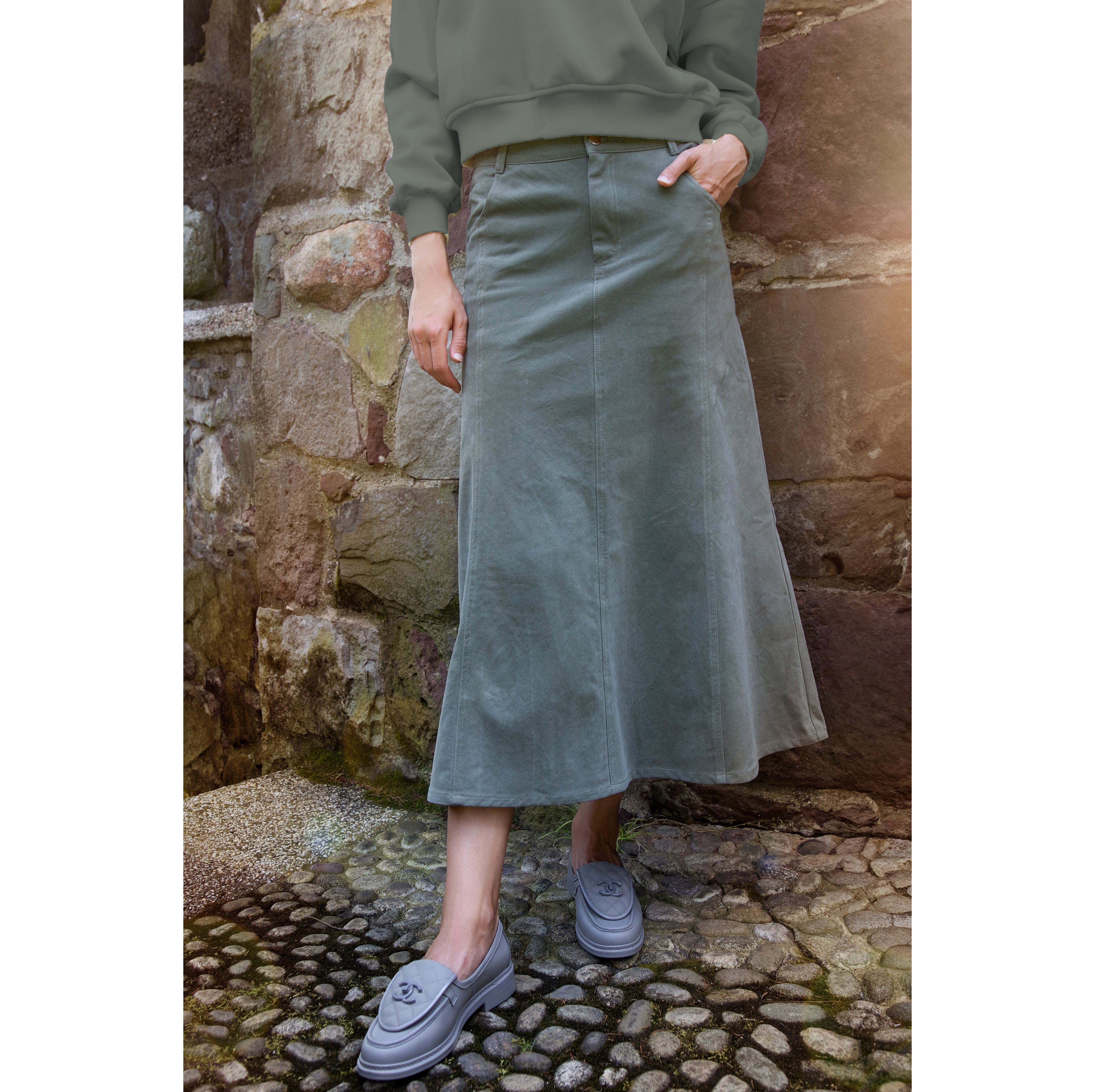 GREEN DENIM CAPRI SKIRT