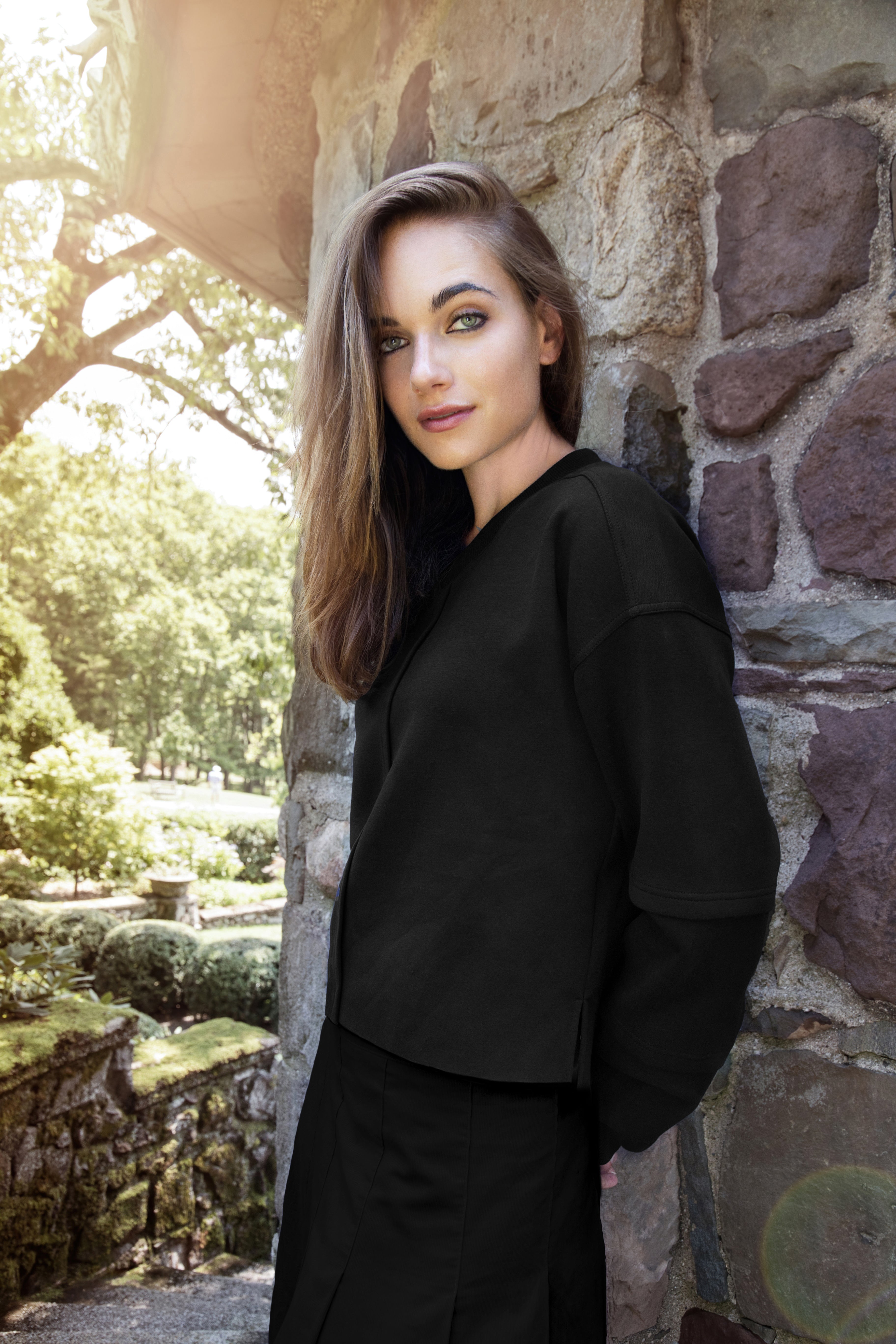 SCUBA SWEATSHIRT