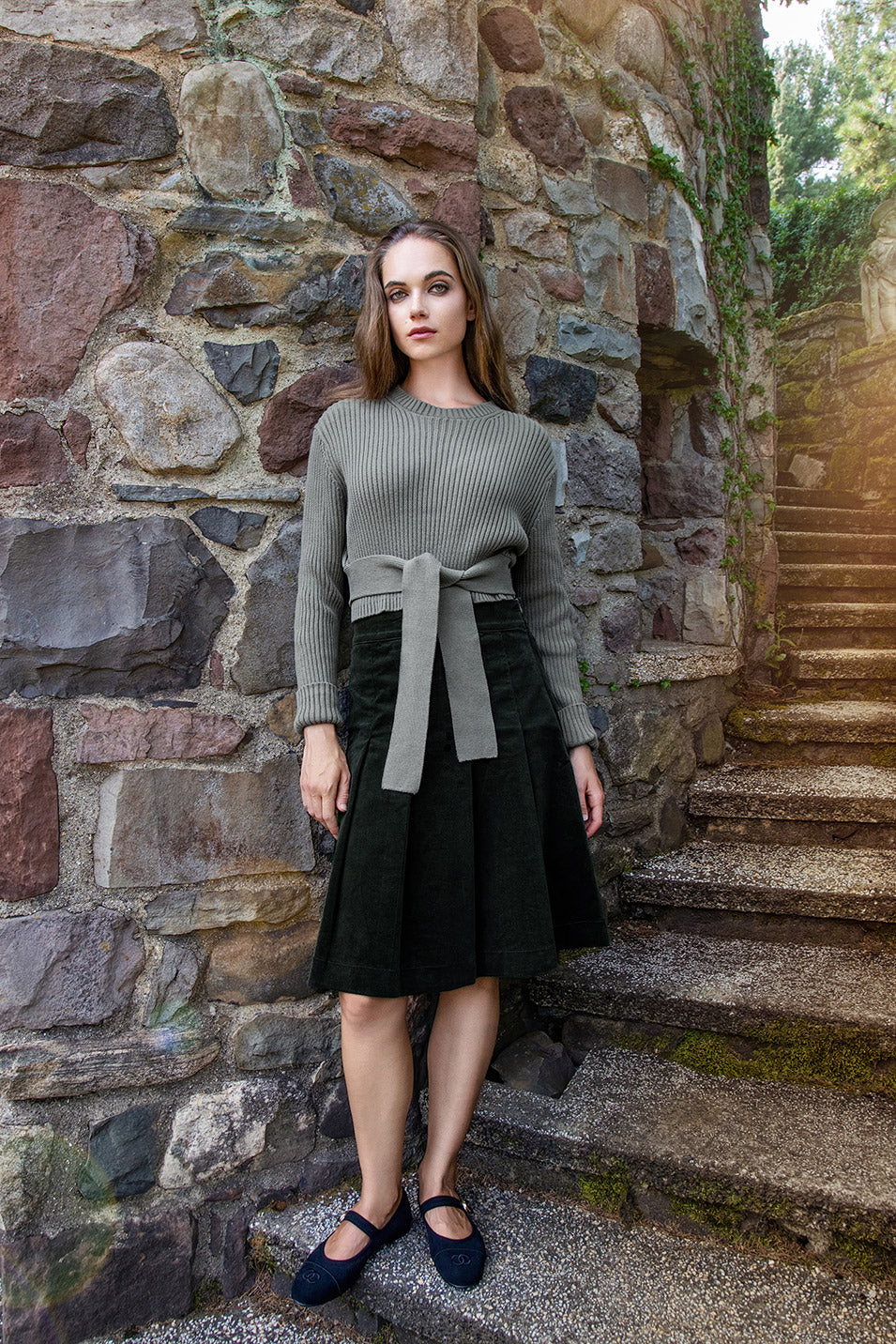 ELYRIAN SWEATER