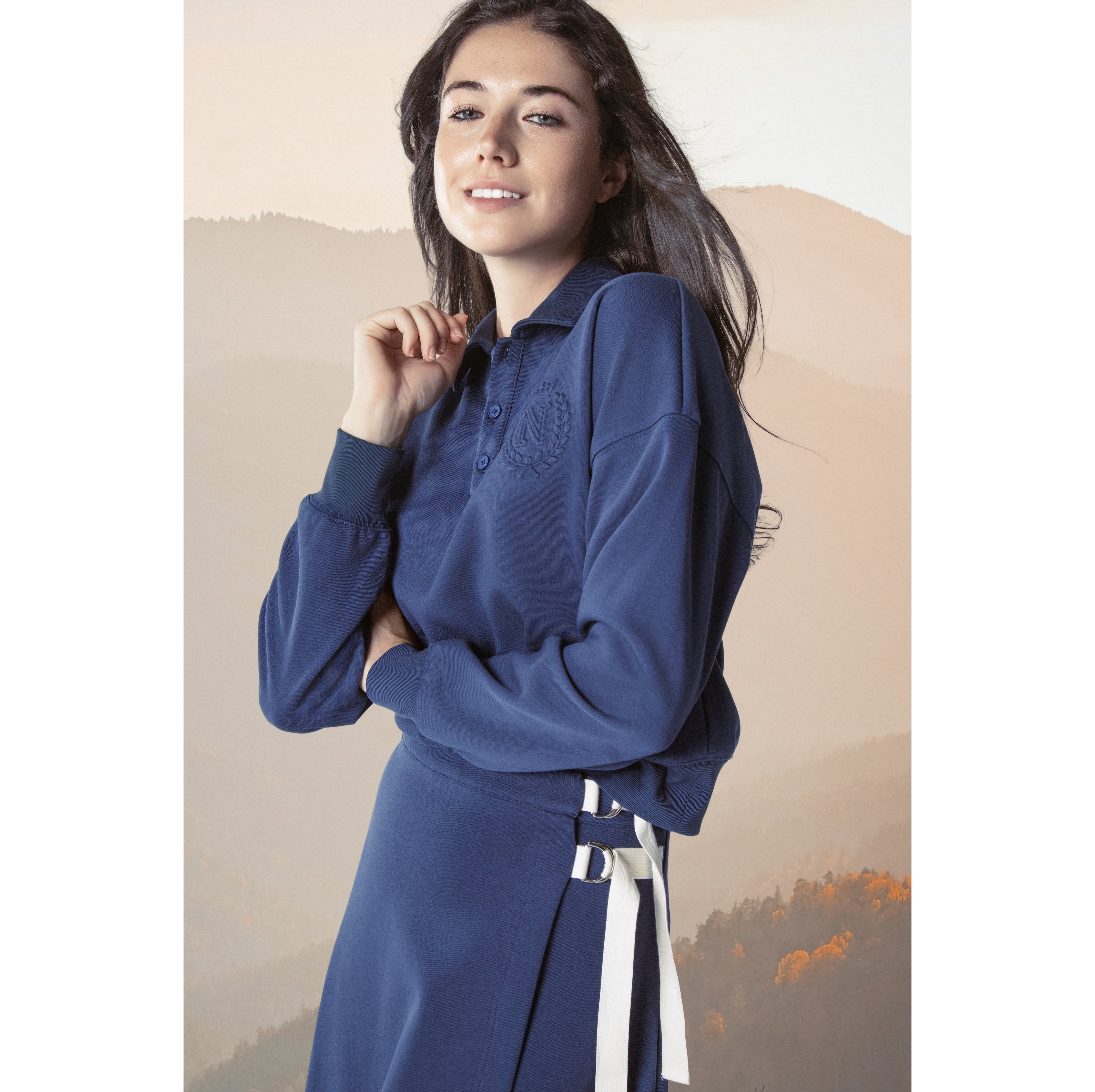 NAVY POLO SWEASHIRT