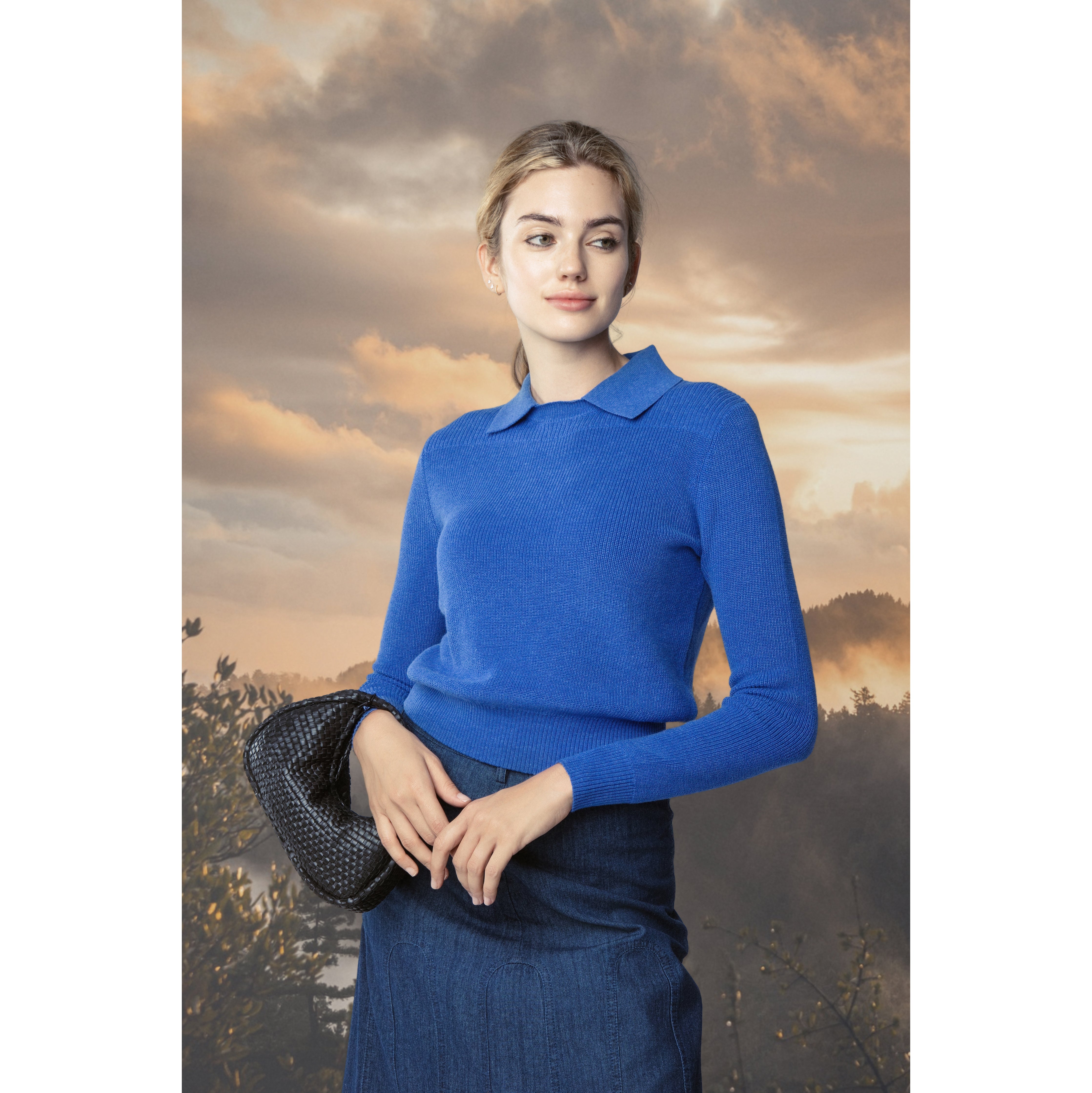 BLUE NALA SWEATER