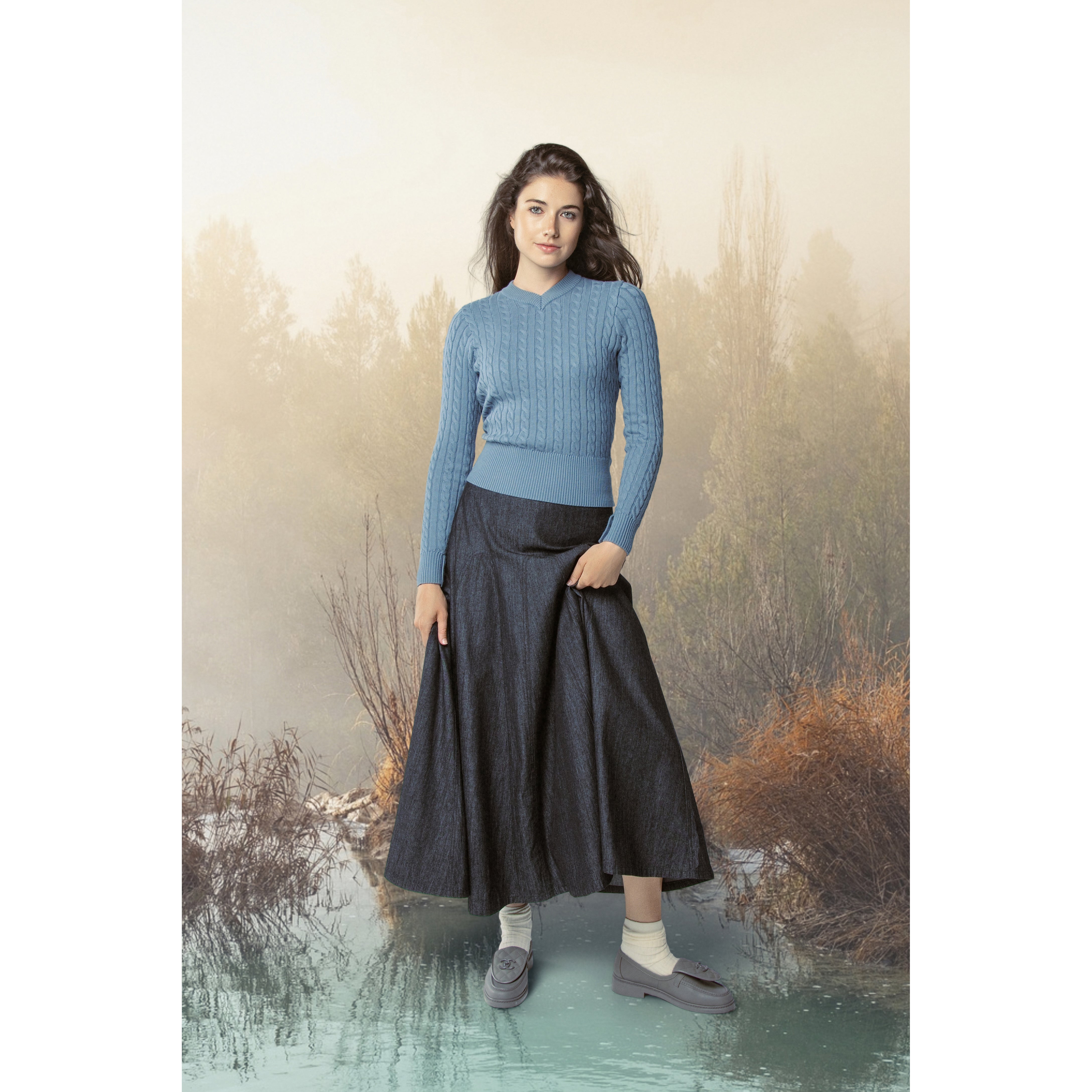 BLUE PHASE SWEATER