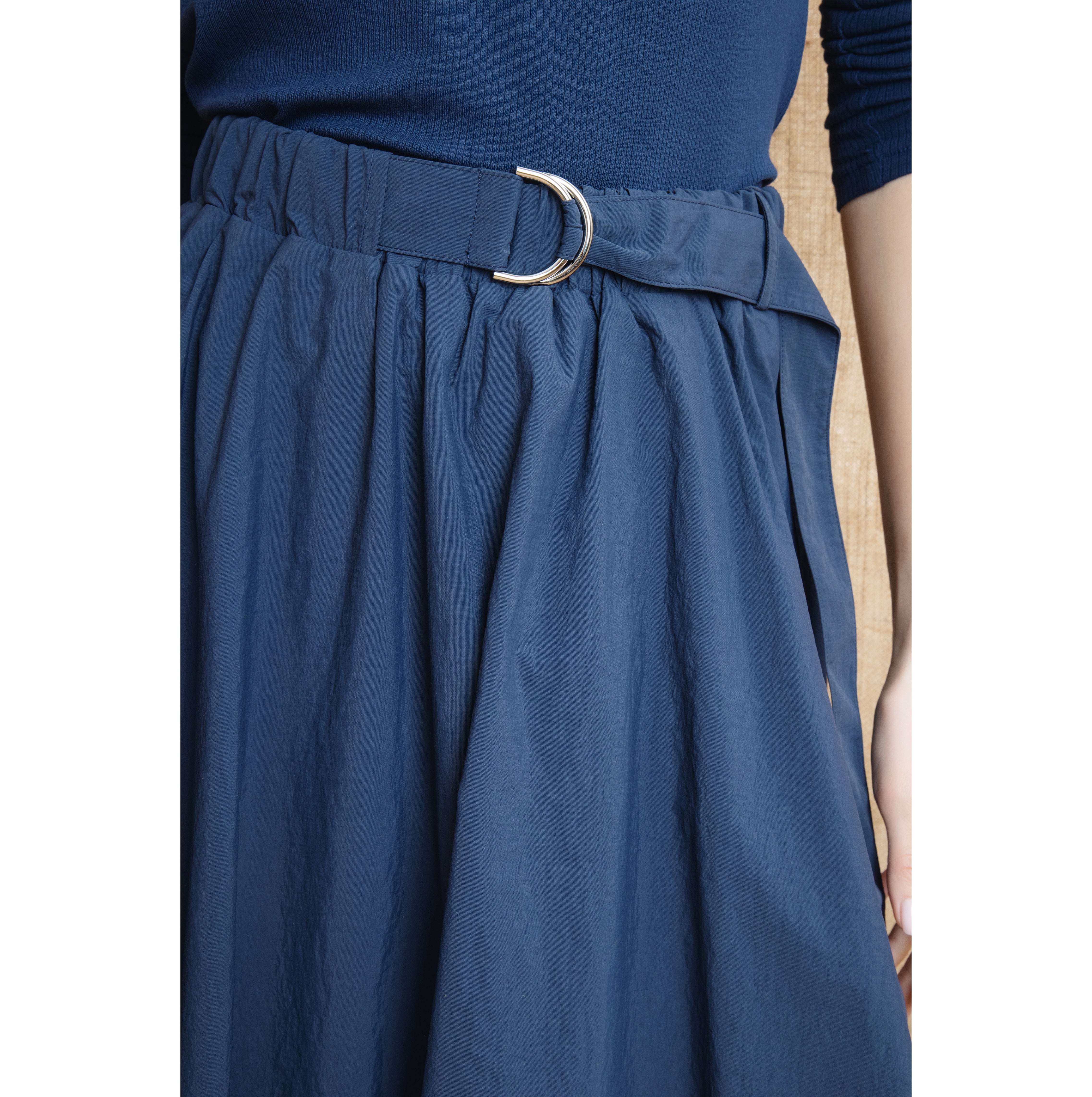 NAVY WILLOW SKIRT